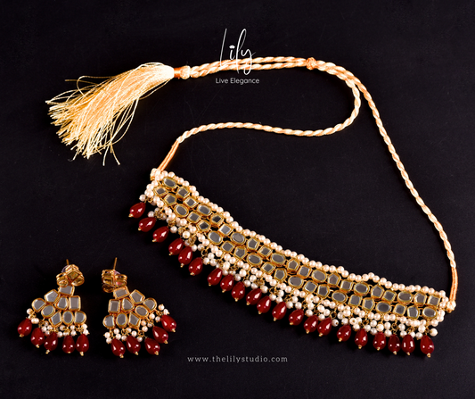 GLEAMING GRACE | KUNDAN SET